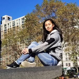 Meet your Posher, Cynthia